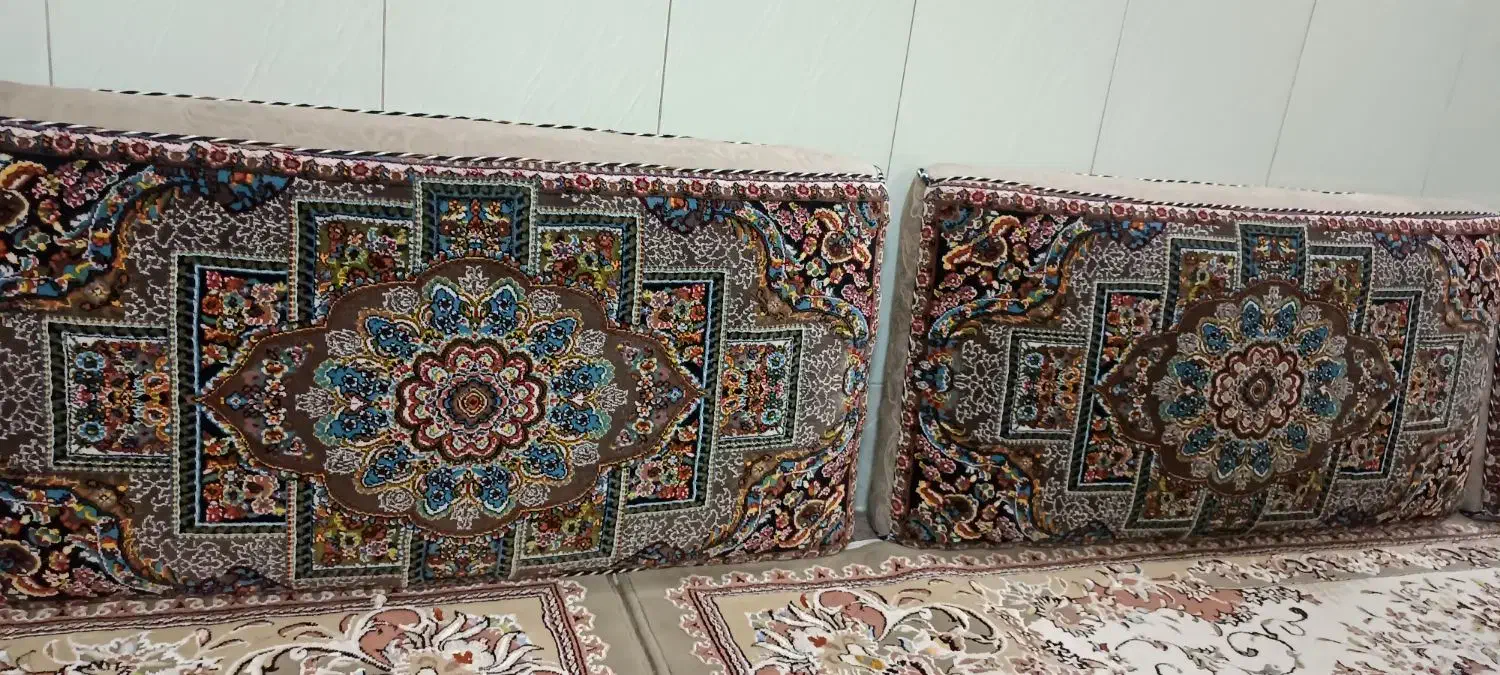 2جفت پشتی|پشتی|قم, ولیعصر|دیوار