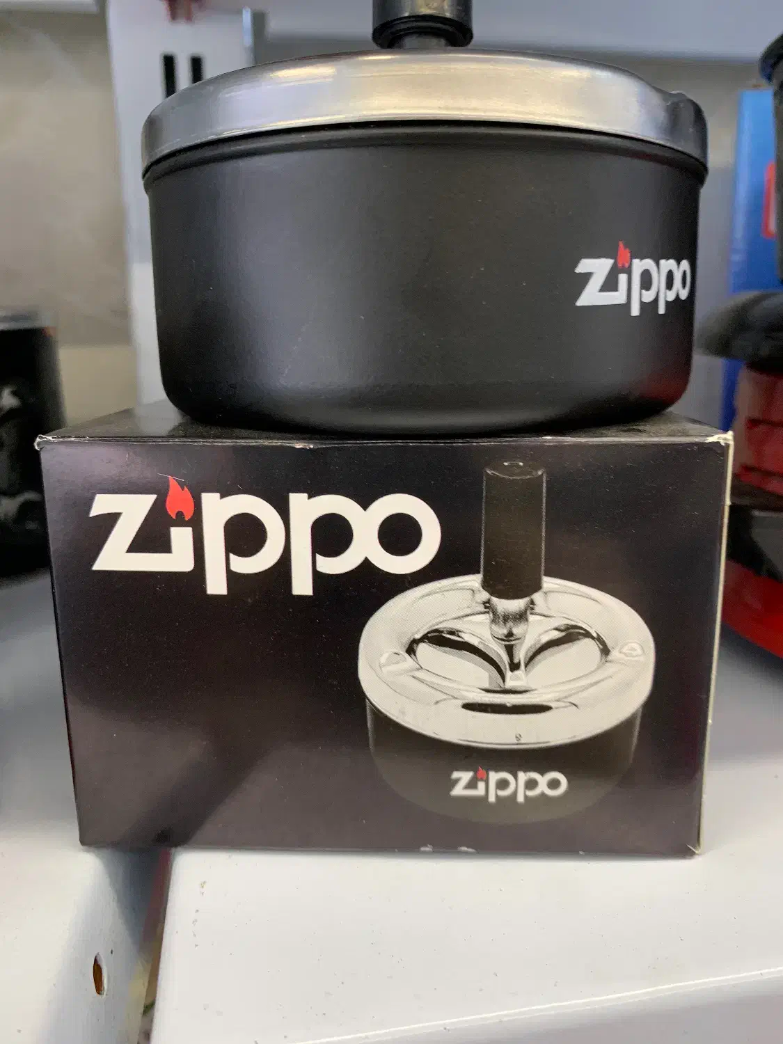 زیر سیگاری|کلکسیون و سرگرمی|لاهیجان, قیام|دیوار