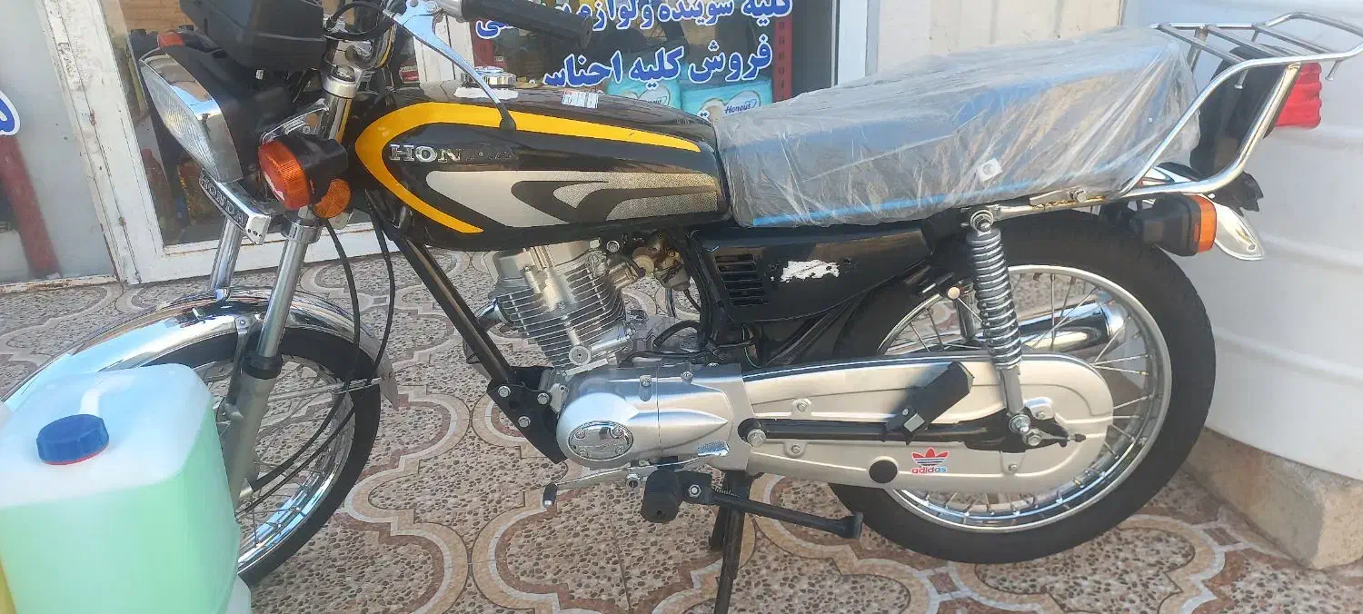 موتور سیکلت مدل۸۳|موتورسیکلت|بندر ماهشهر, |دیوار
