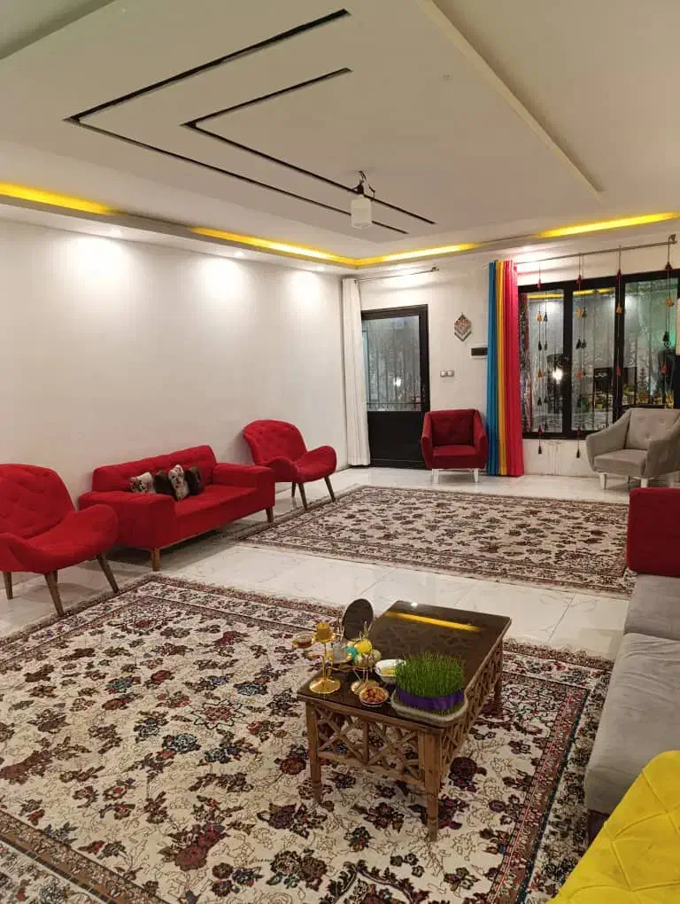 اجاره روزانه باغ ویلا ۳۰۰ متری در پاکدشت (مامازند|اجارهٔ کوتاه‌مدت ویلا و باغ|پاکدشت, پاکدشت (مامازند)|دیوار