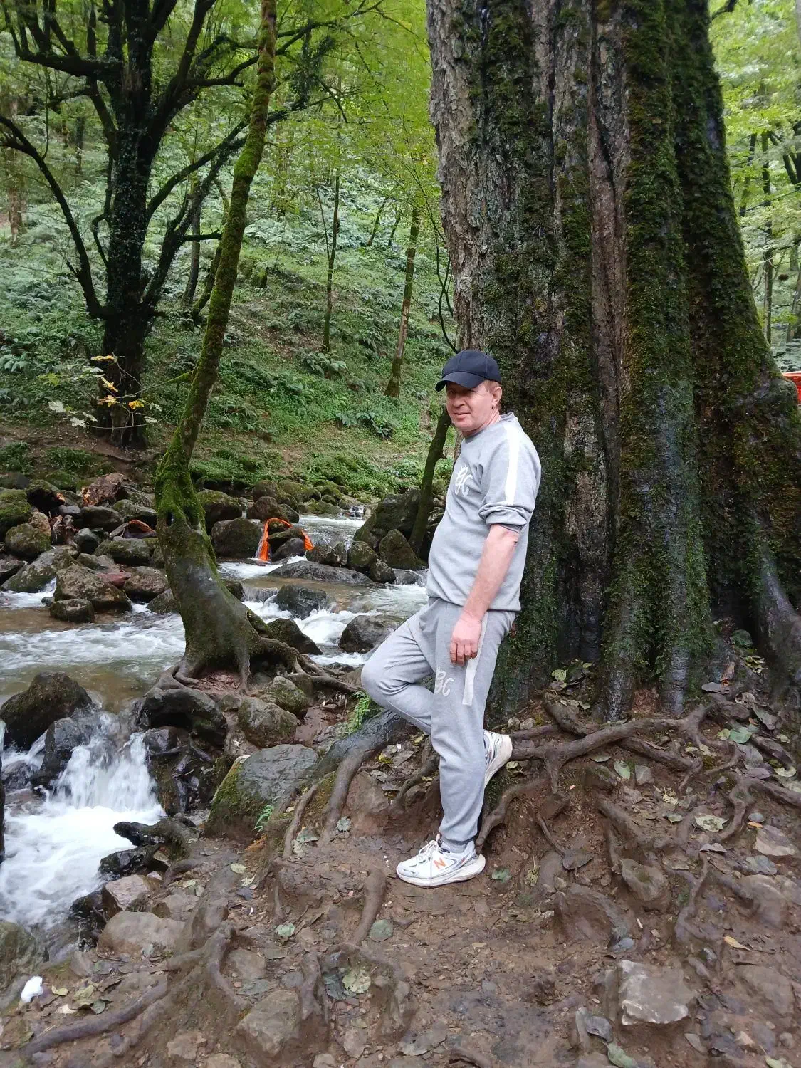 خدمات نظافت منزل و محل کار|خدمات نظافت|اصفهان, صائب|دیوار