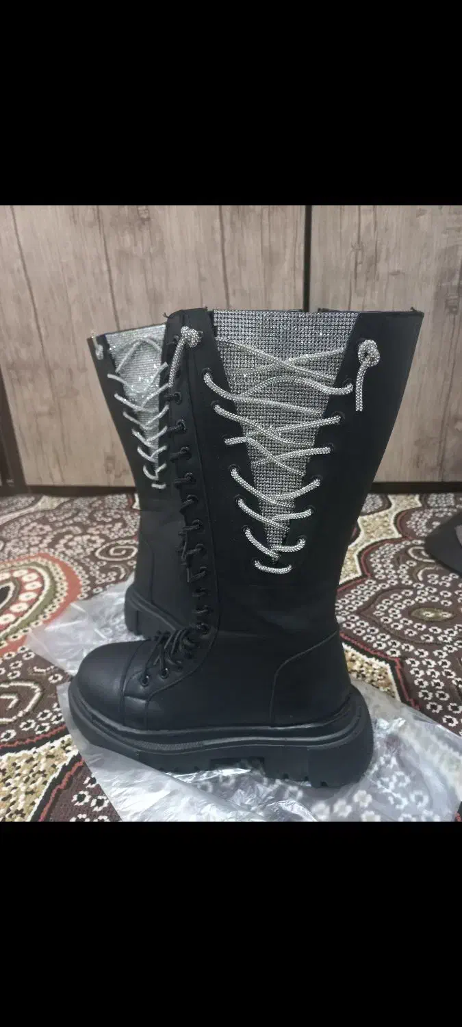 بوت بلند|کیف، کفش، کمربند|خرم‌آباد, |دیوار