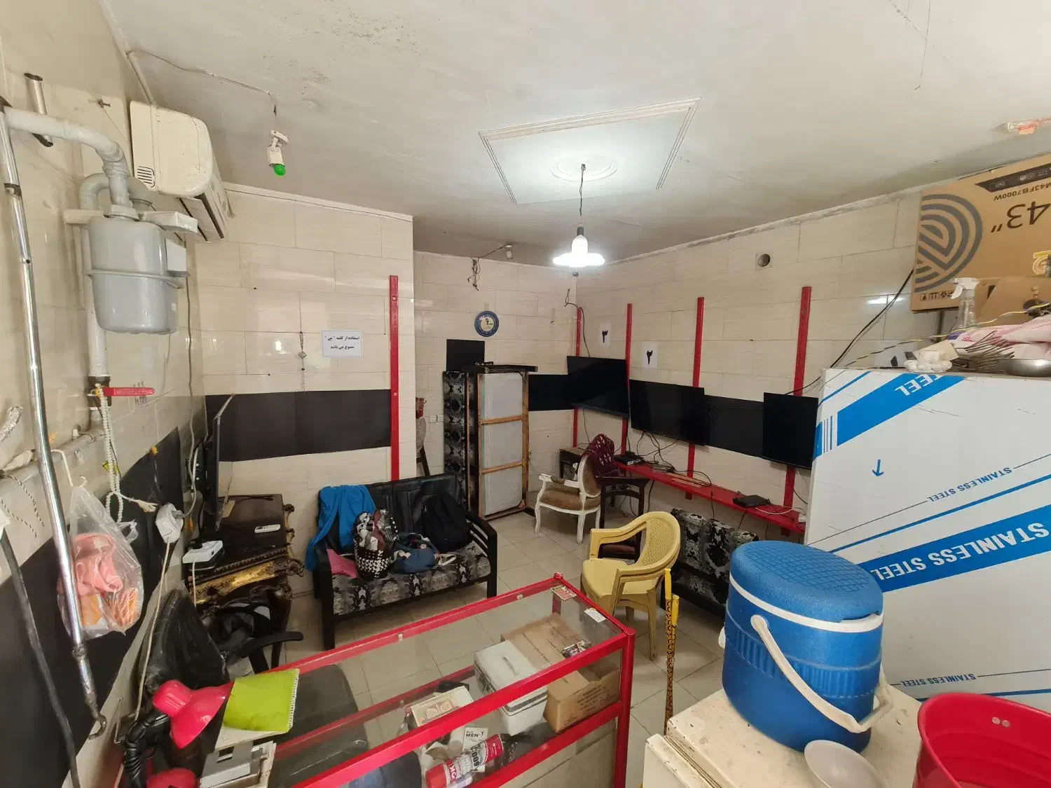 مغازه تجاری موقعیت خوب با کولر گازی|اجارهٔ مغازه و غرفه|رباط‌کریم, رباط‌کریم|دیوار