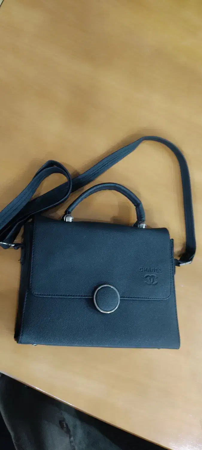 کیف|کیف، کفش، کمربند|شیراز, گل سرخ|دیوار