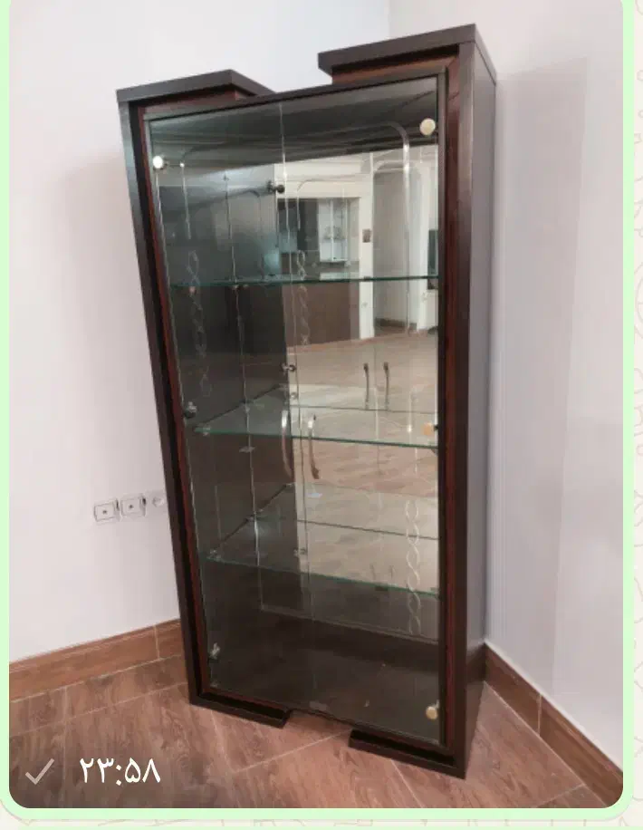 بوفه کاملا سالم|بوفه، ویترین، کنسول|سیرجان, |دیوار