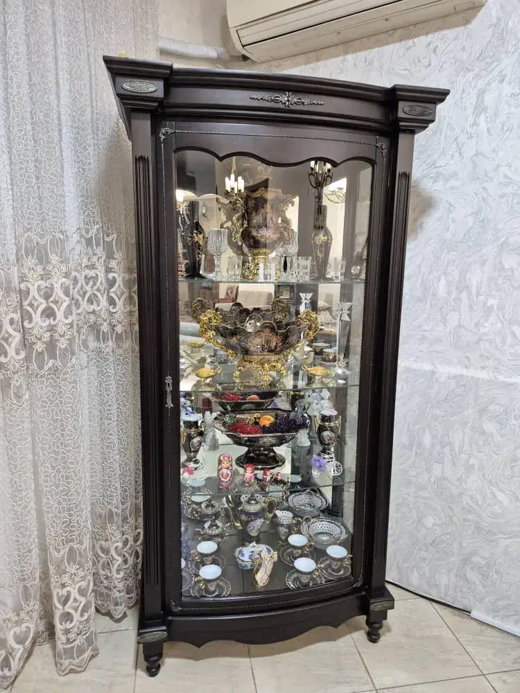 بوفه در حد نو|بوفه، ویترین، کنسول|بندرعباس, |دیوار