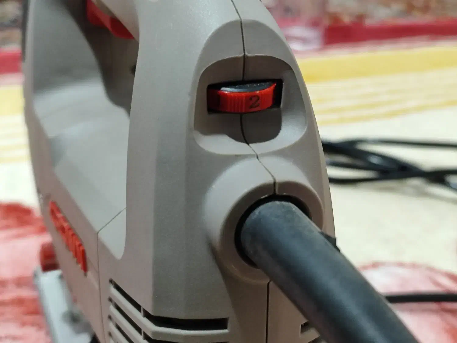 اره عمود بر کرون نو نو|ابزارآلات|شیراز, شهرک مطهری|دیوار