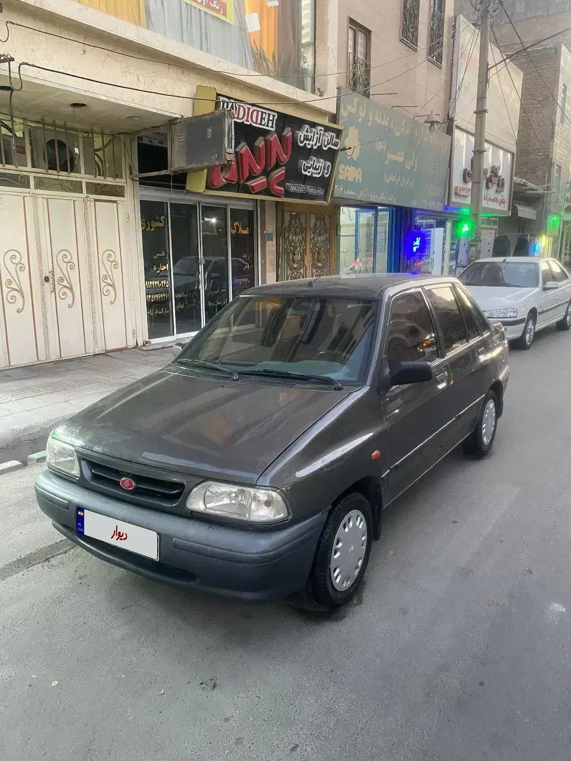 پراید ۱۳۱خاکستری|خودرو سواری و وانت|بهارستان, |دیوار