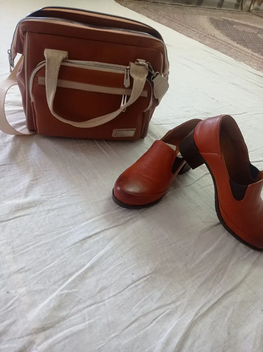 کیف و کفش|کیف، کفش، کمربند|ارومیه, |دیوار