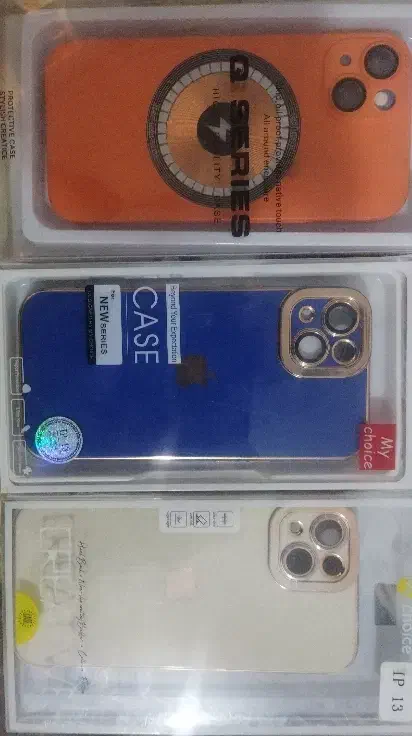 کاور 13 نرمال|لوازم جانبی موبایل و تبلت|شیراز, گویم|دیوار