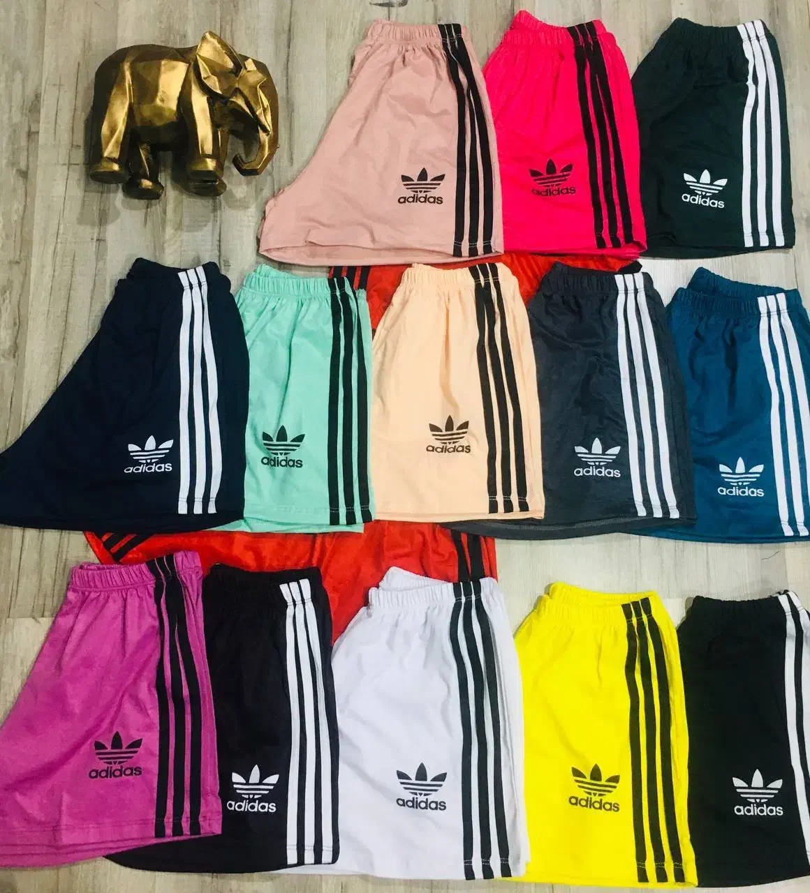 ست های نیم تنه کراپ و شرتک قیمت مفت 150|لباس|تهران, ابوذر|دیوار