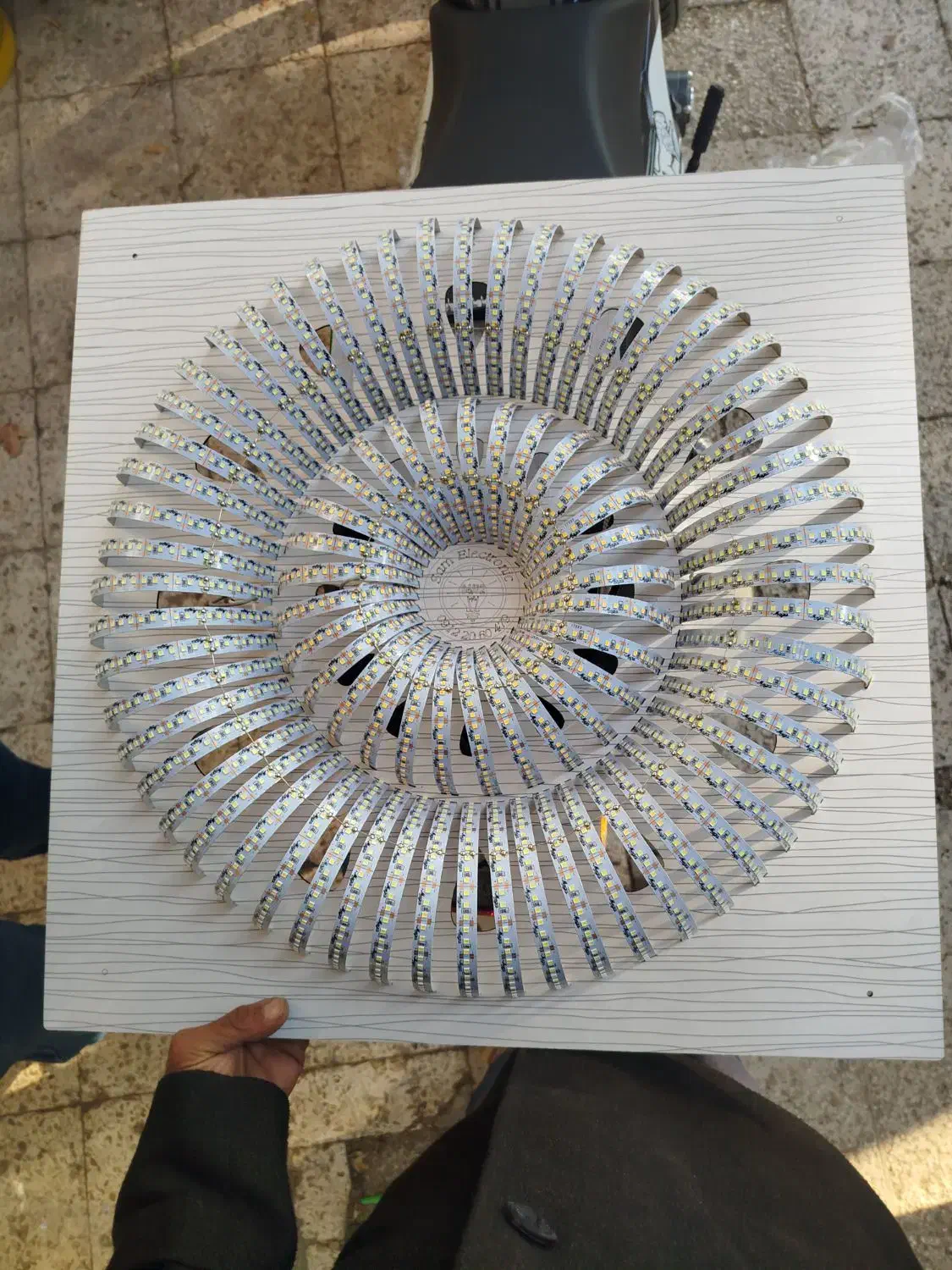 ل‌ی‌د‌ی|لامپ و چراغ|چهاردانگه (تهران), |دیوار