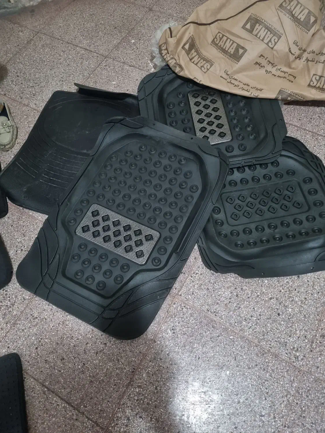 کف پایی کامل خودرو|قطعات یدکی و لوازم جانبی|تهران, محمودیه|دیوار