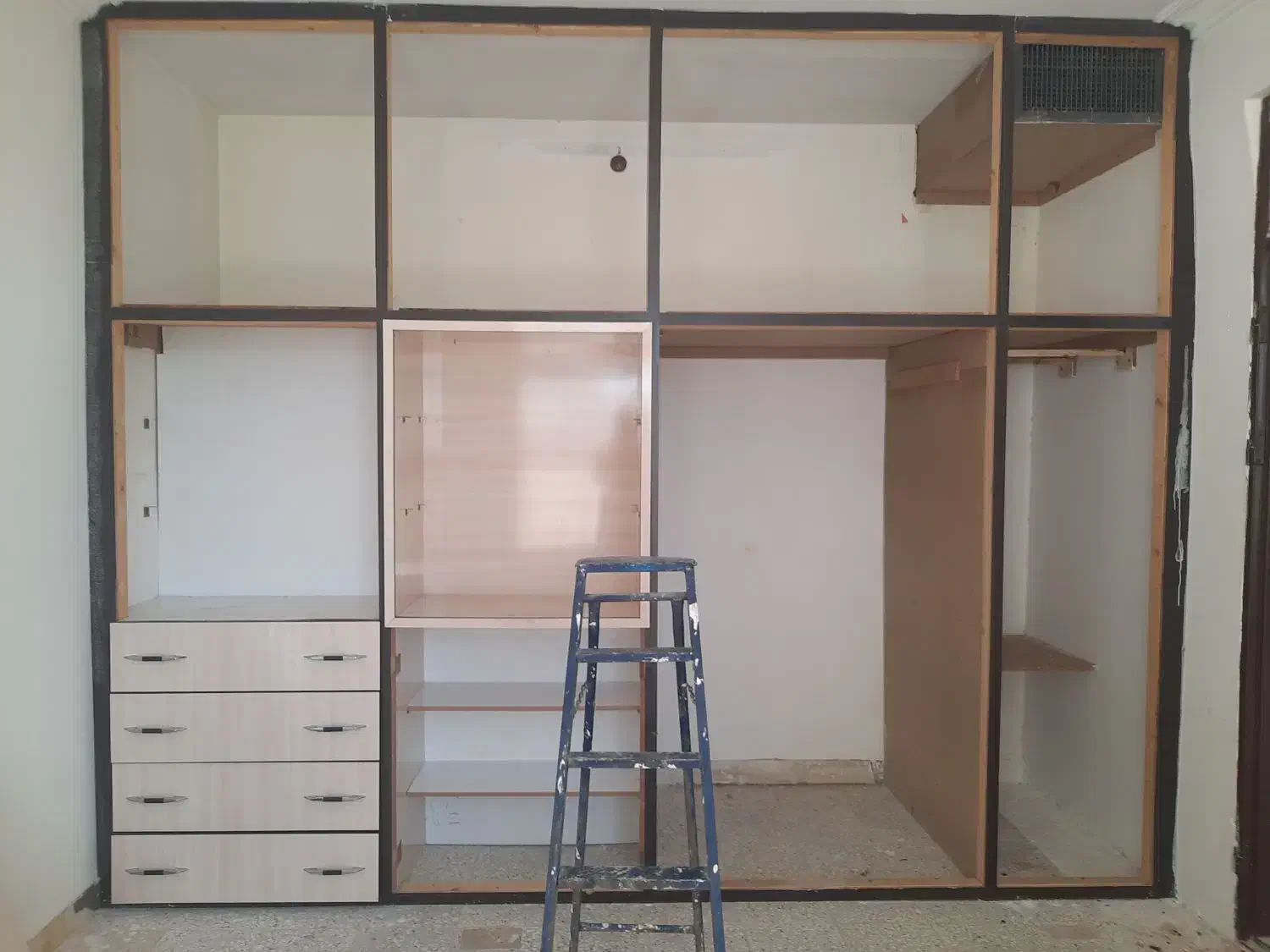 کمد دیواری در حد نو|جاکفشی، کمد، دراور|تربت‌حیدریه, شهرک ولیعصر|دیوار