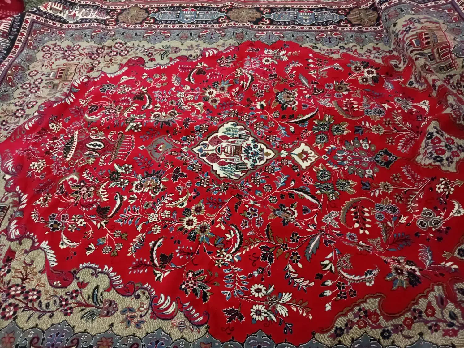 قالی ۱۲ متری در حد نو|فرش|مسجد سلیمان, |دیوار