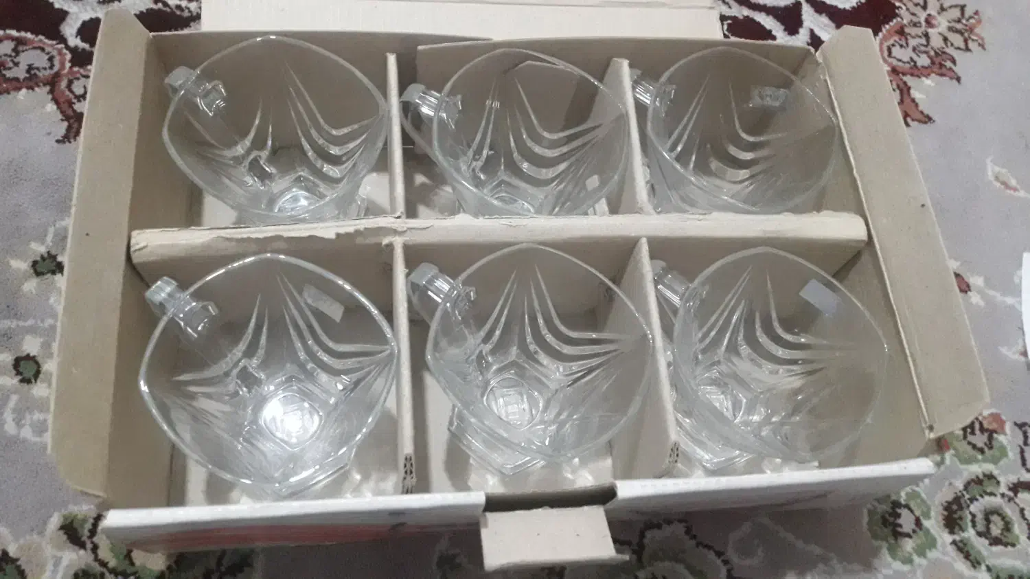 استکان|ظروف سرو و پذیرایی|تهران, مقدم|دیوار