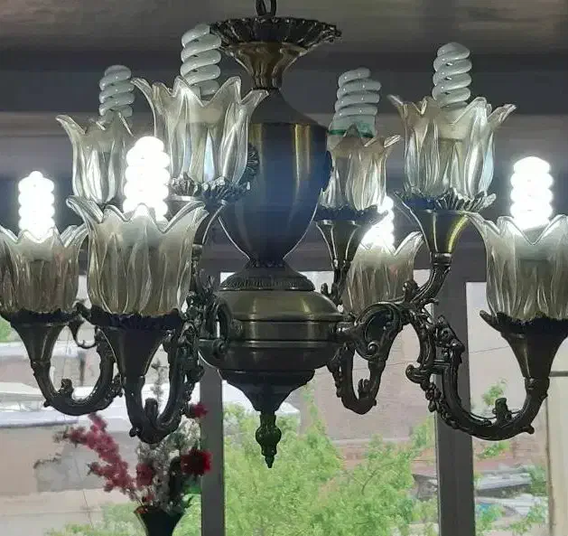 فروش لوستر برنز برنجی 8 شعله جفت اصل،یلدا،وکریسمس|لوستر و چراغ آویز|زنجان, |دیوار