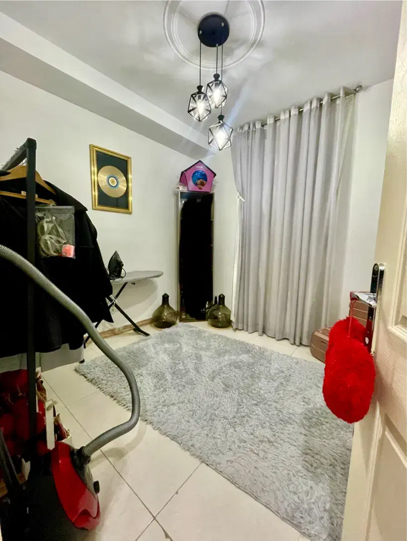 ۷۵متر۲خواب/پارکینگ آسانسور/۵ سال/محدوده احمدی پور|فروش آپارتمان|ورامین, ورامین|دیوار