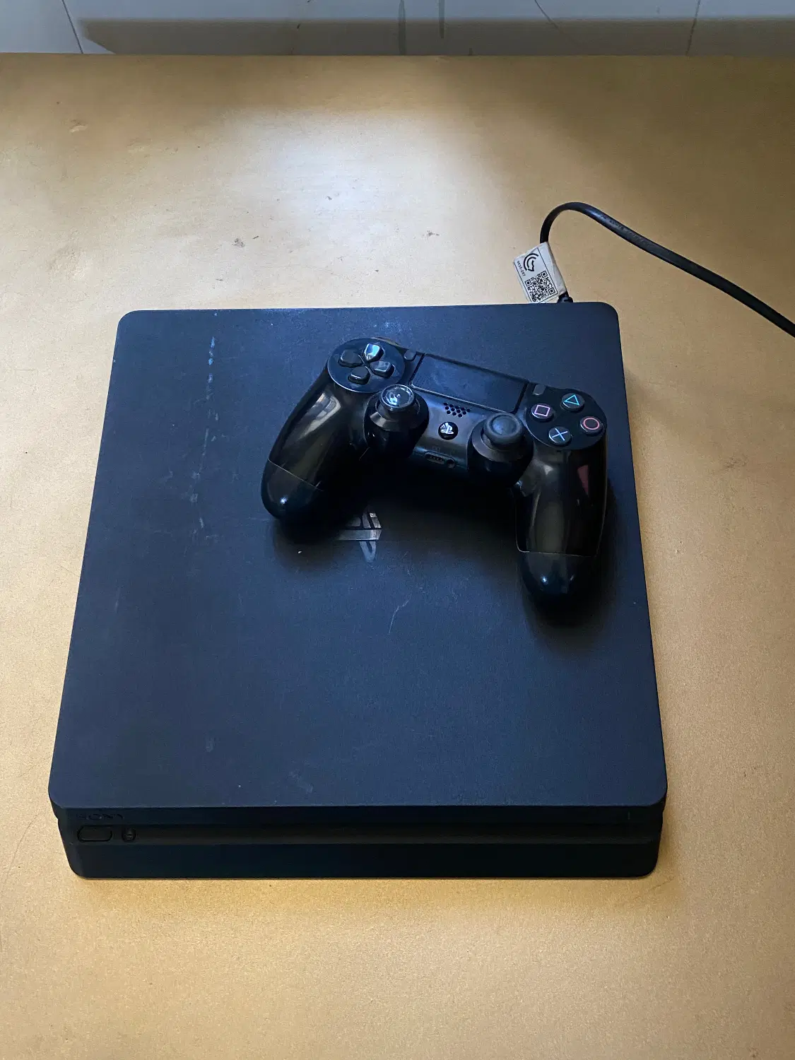Ps4 slim|کنسول، بازی ویدئویی و آنلاین|خرم‌آباد, |دیوار