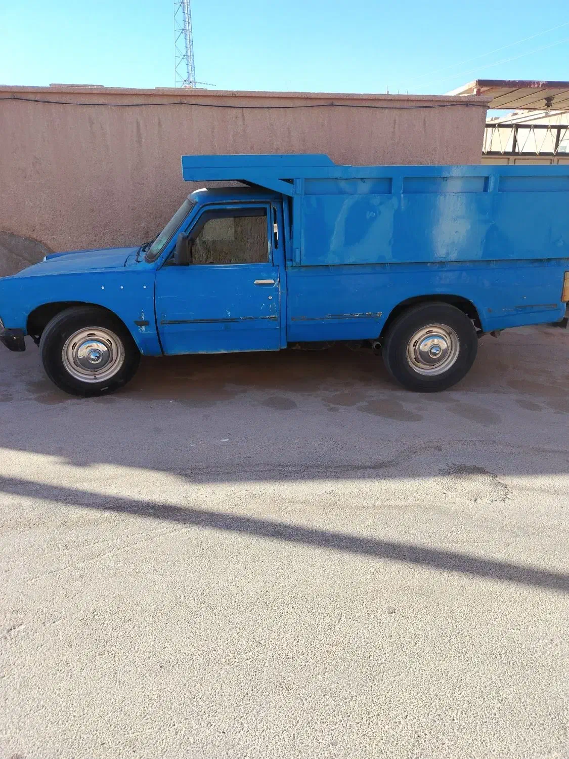 نیسان82|خودرو سواری و وانت|طبس, |دیوار