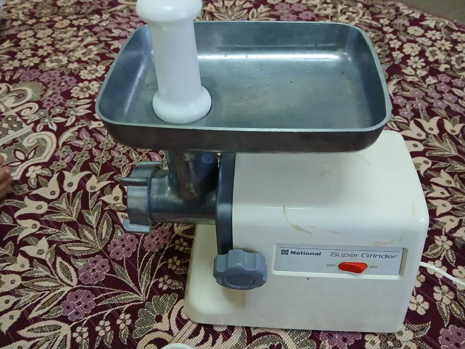 چرخ گوشت ناسیونال|خردکن، آسیاب، غذاساز|صومعه‌سرا, |دیوار