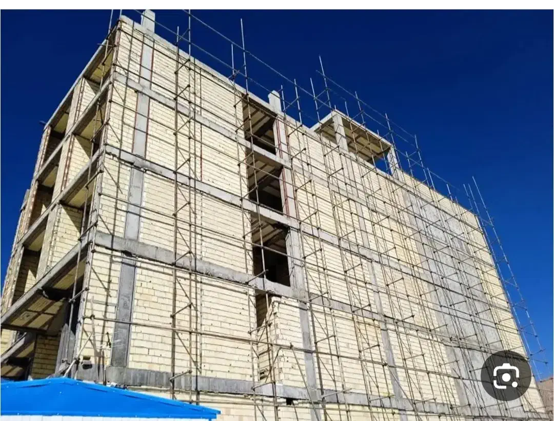 نصاب داربست فلزی بالوله و ابزار خودشما|خدمات پیشه و مهارت|شیراز, کوزه گری|دیوار