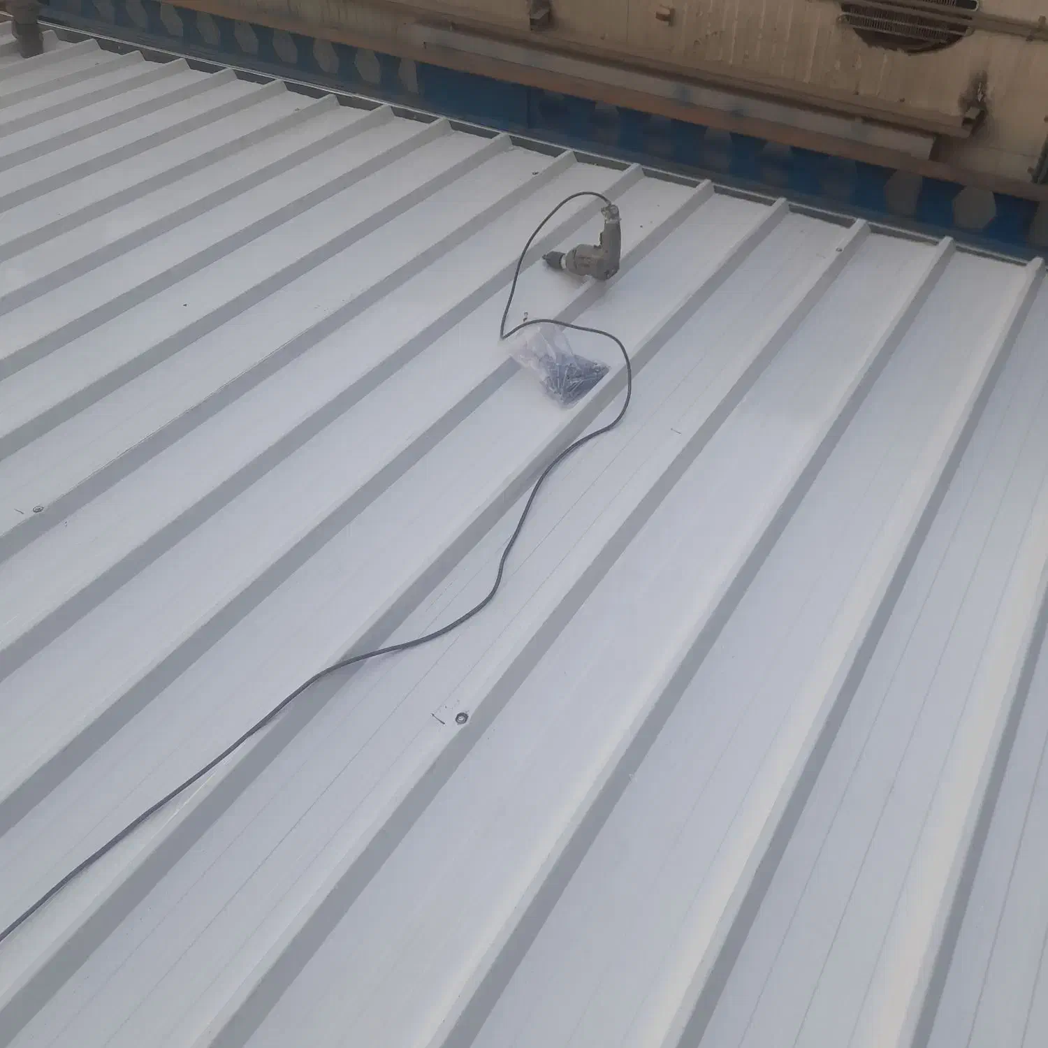 اجرای حرفه‌ای ساندویچ پنل پانل برای سردخانه سقف ..|مصالح و تجهیزات ساختمان|مشهد, عامل|دیوار