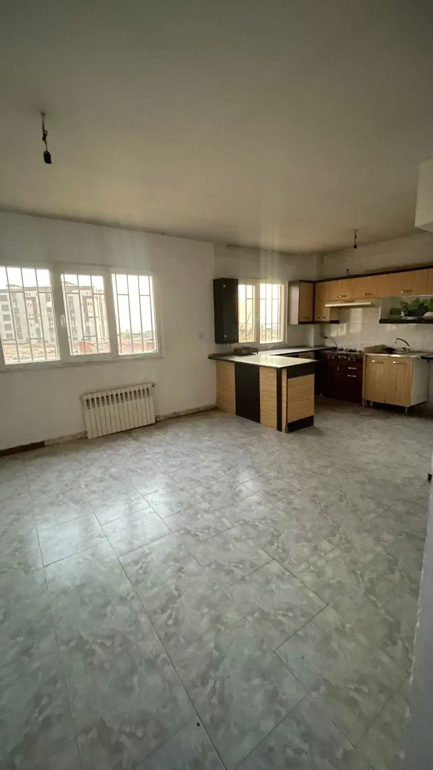 فروش بوستان همکف فول تخلیه بدون مشرف|فروش آپارتمان|هشتگرد, شهرک بوستان|دیوار