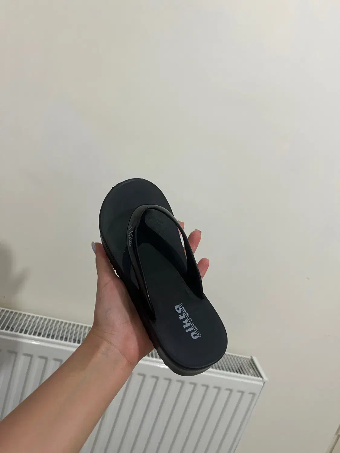 دمپایی زنانه نیکتا|کیف، کفش، کمربند|کرج, باغستان|دیوار