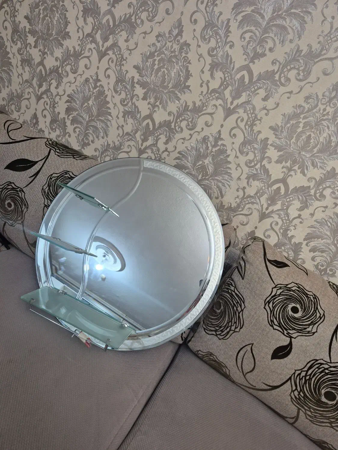 اینه برند سوئیسی نو|آینه|بندر انزلی, نیمه شعبان|دیوار