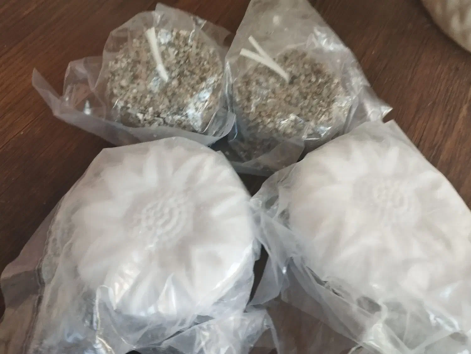 تشویقی پرنده سنگ مینرال وکلسیم|لوازم جانبی حیوانات|تهران, جوادیه تهرانپارس|دیوار