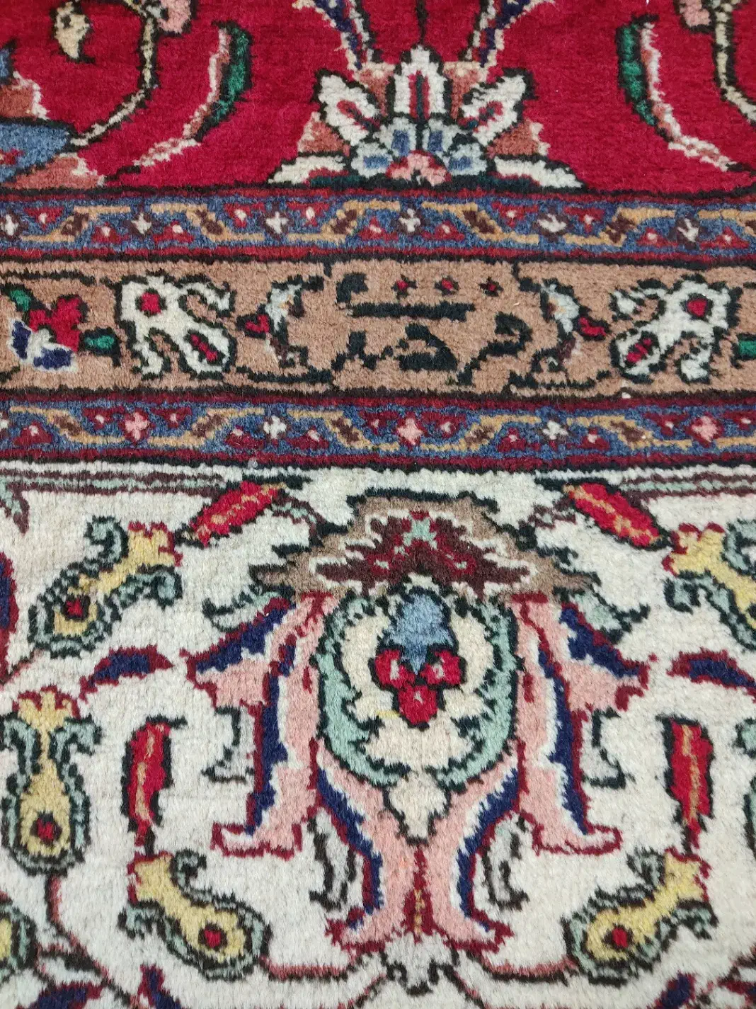 فرش 12 متری دستباف تبریزی|فرش|شیراز, ابیوردی|دیوار
