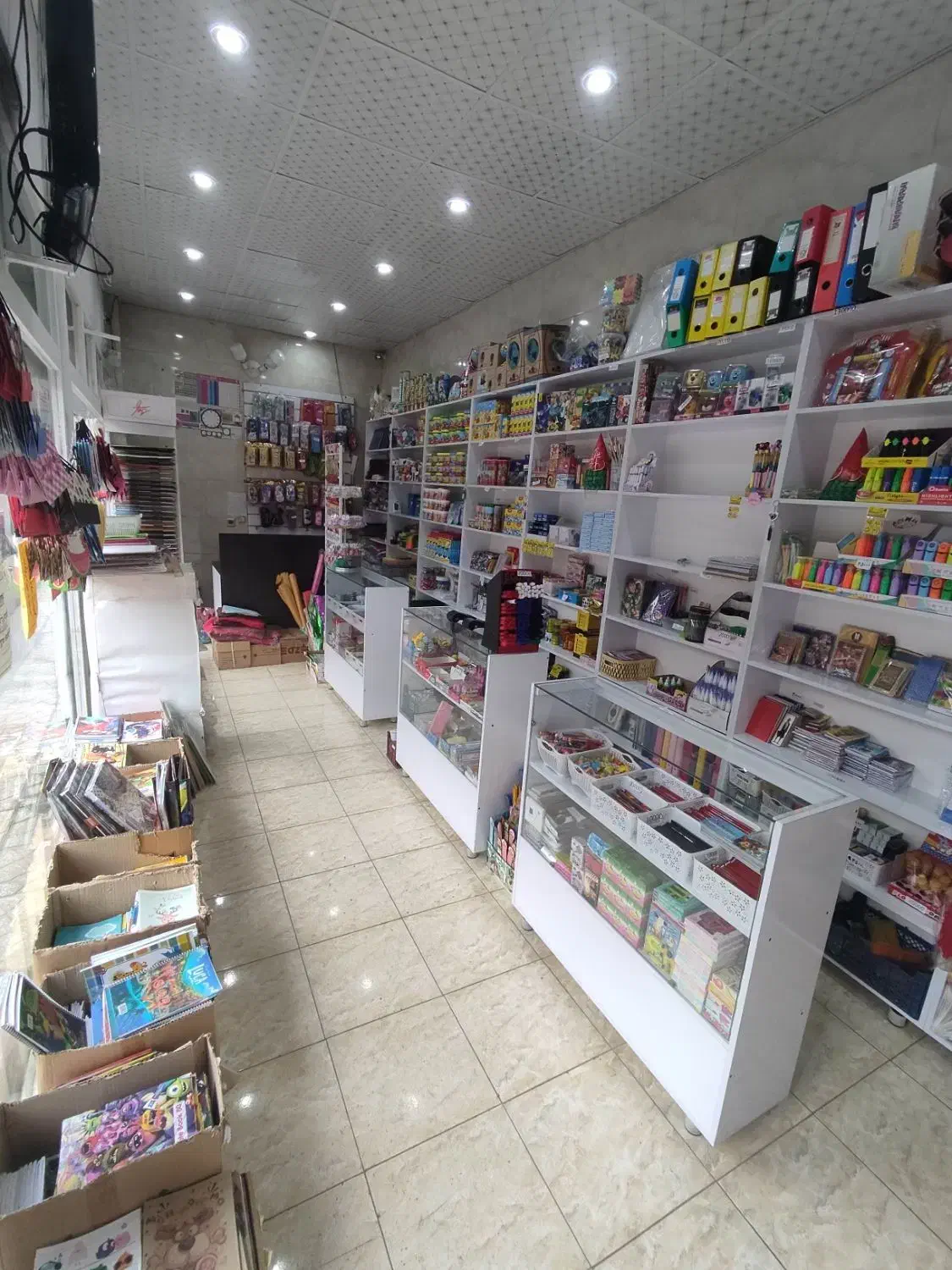 اجاره مغازه 30متری|اجارهٔ مغازه و غرفه|اسلامشهر, شهرک امام حسین (میان آباد)|دیوار