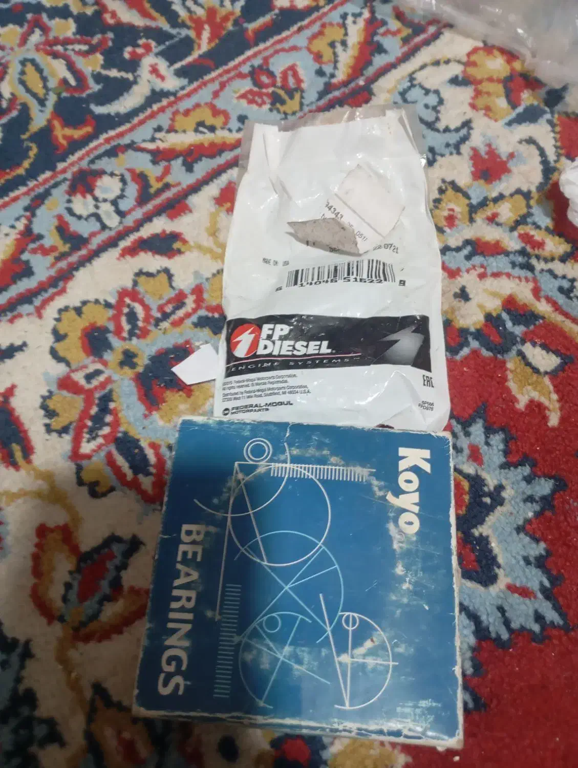 بلبرینگ سرعقب میرلنگ بنز 10چرخ ویک عدد کاسنمد|قطعات یدکی و لوازم جانبی|شیراز, شهرک فرزانگان|دیوار