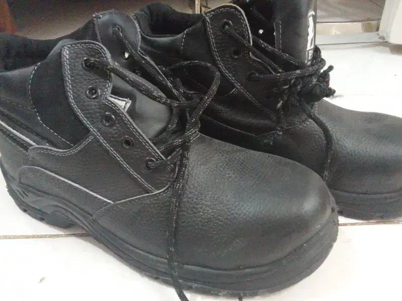 کفش ایمنی|کیف، کفش، کمربند|مشهد, امیر|دیوار