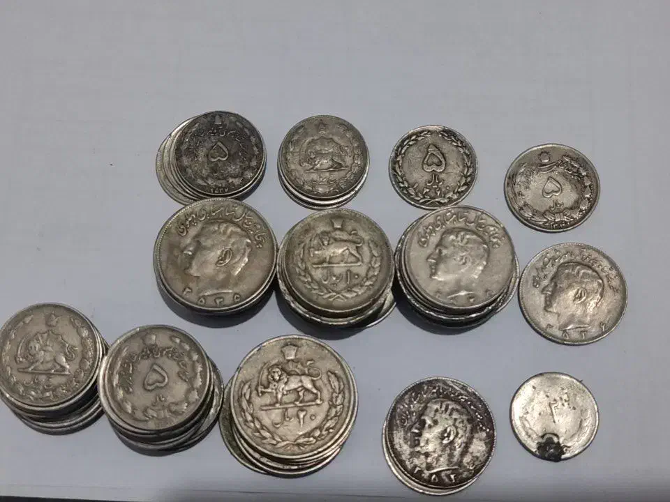 سکه شاهی و جمهوری|کلکسیون سکه، تمبر، اسکناس|کاشان, آیت الله سعیدی|دیوار