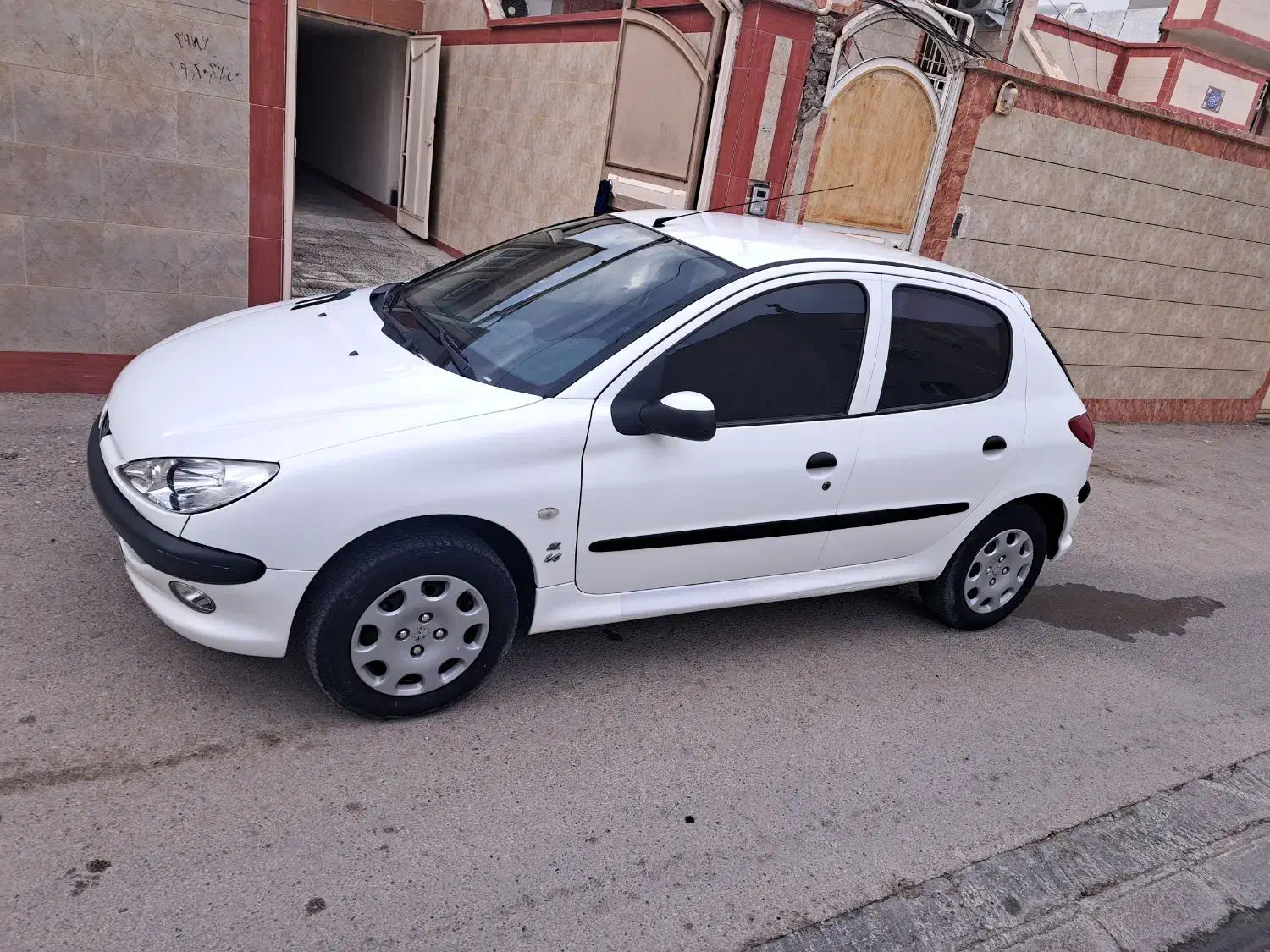 ۲۰۶تیپ۲مدل۴۰۱|خودرو سواری و وانت|برازجان, |دیوار