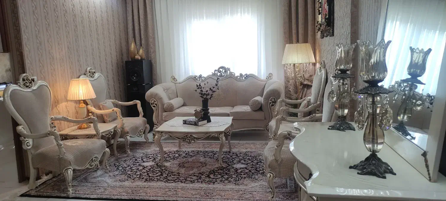 مبل ۹ نفره کلاسیک|مبلمان خانگی و میز عسلی|پردیس, فاز ۱۱|دیوار