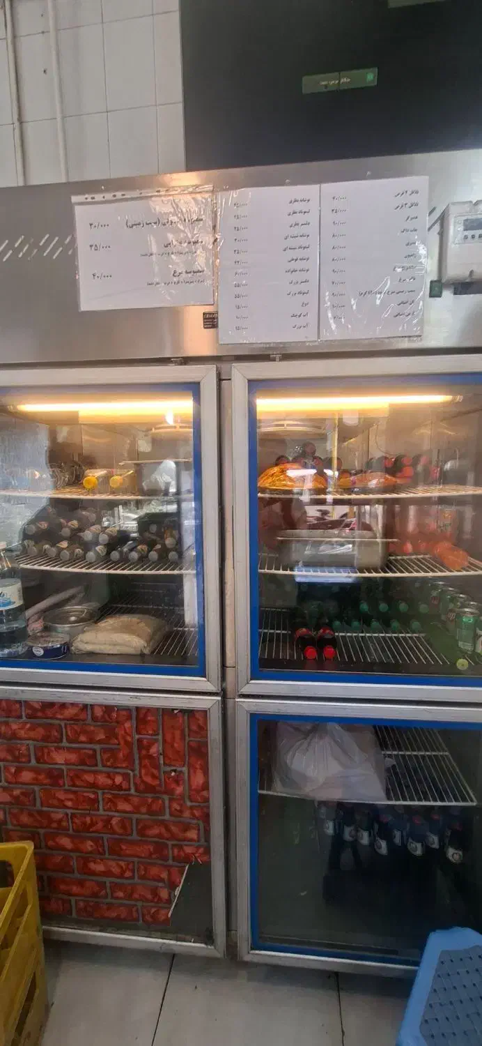 یخچال ۴ در در حال کار|فروشگاه و مغازه|قم, باغ شازده|دیوار