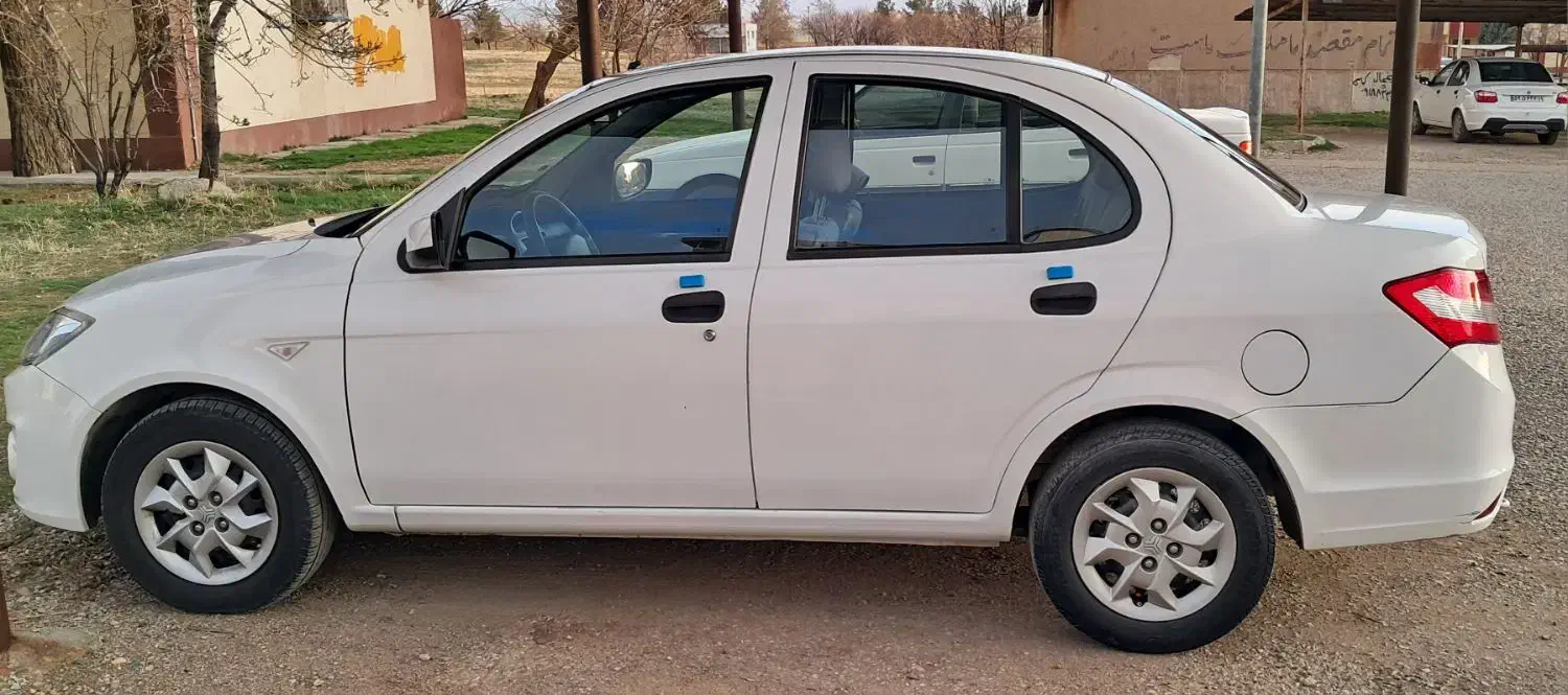 ساینا ۹۸|خودرو سواری و وانت|کرمانشاه, |دیوار