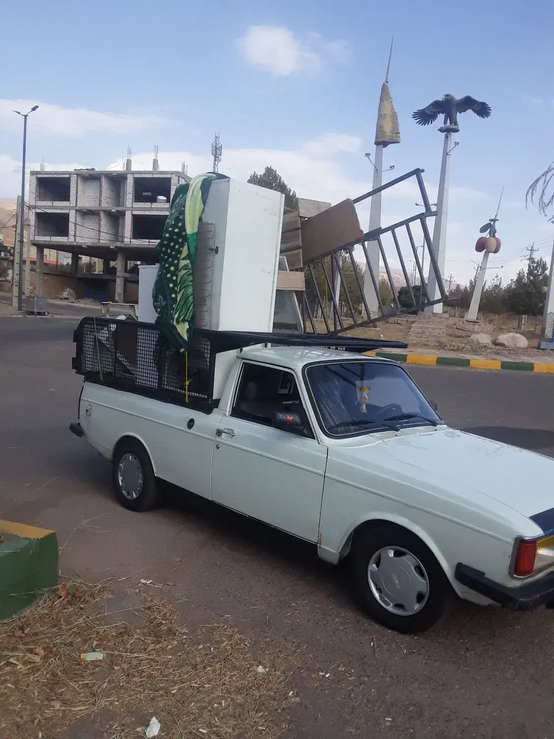 باربری وحمل اثاث (امین بار) تاکستان. اقبالیه|خدمات حمل و نقل|تاکستان, |دیوار