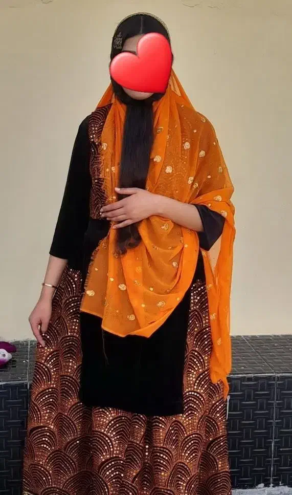 اجاره و فروش لباس محلی|لباس|لنجان, |دیوار