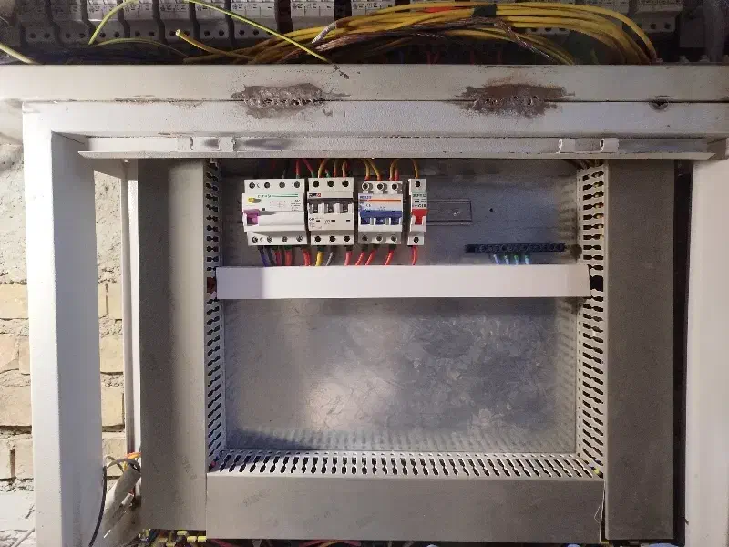 برقکار ساختمان|خدمات پیشه و مهارت|آزادشهر, |دیوار