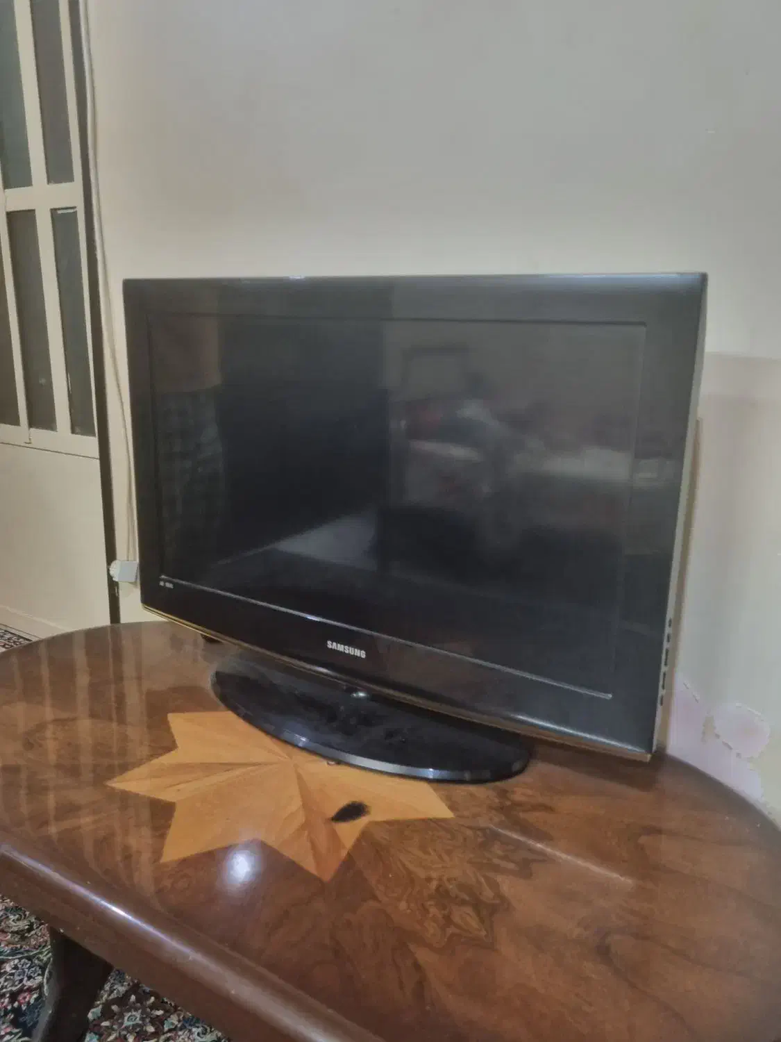 تلویزیون سامسونگ|تلویزیون و پروژکتور|بوشهر, |دیوار