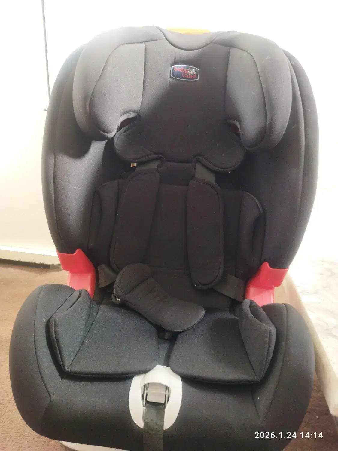 صندلی کودک|تخت و صندلی بچه|قرچک, زیبا شهر|دیوار