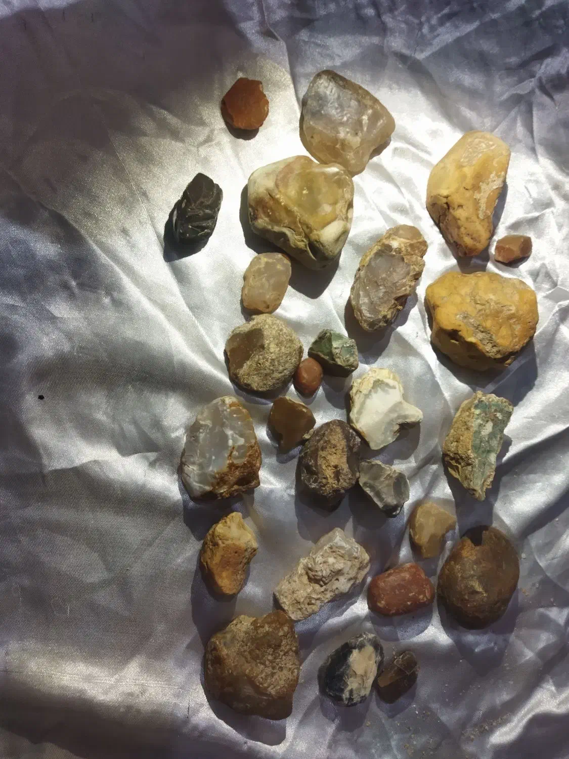 یاقوت زرد|کلکسیون اشیاء عتیقه|پاسارگاد, |دیوار