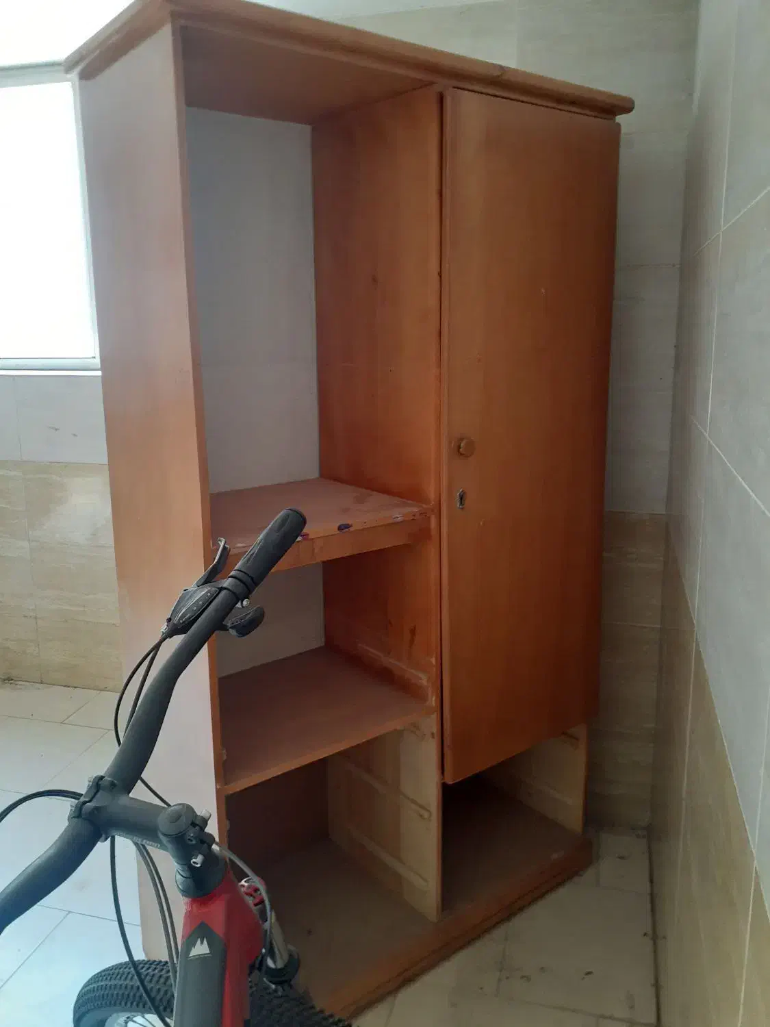 کمد ام دی اف رایگان|جاکفشی، کمد، دراور|تبریز, |دیوار