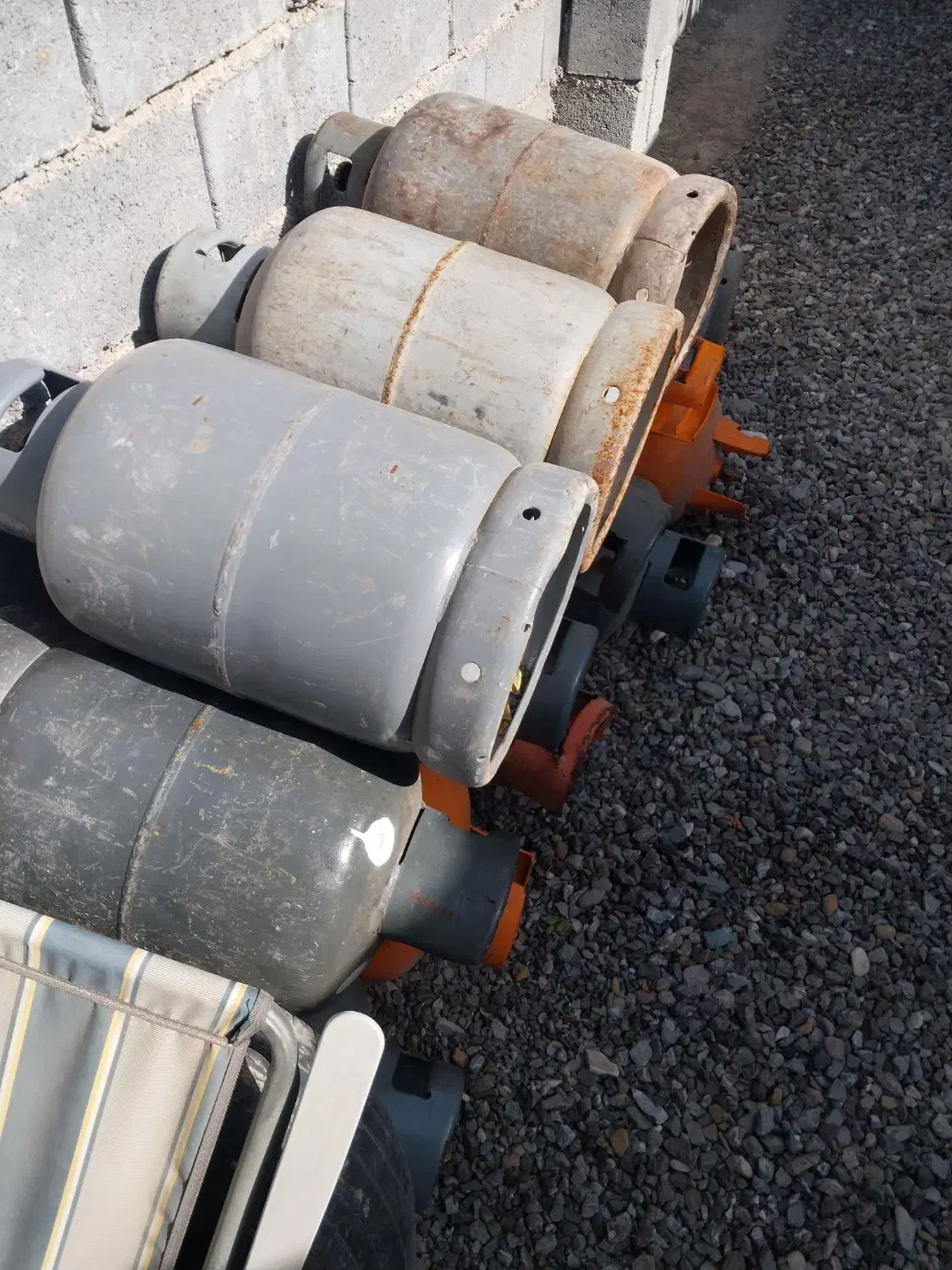 کپسول|اجاق گاز و لوازم برقی پخت‌وپز|رودان, |دیوار