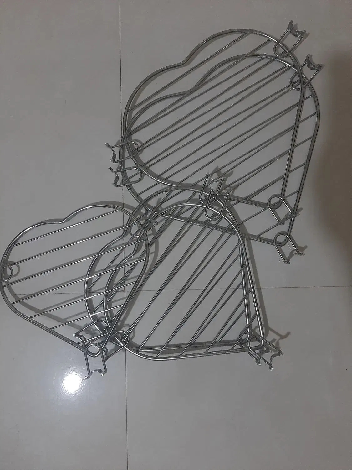 پایه قابلمه|آب‌چکان و نظم‌دهنده ظروف|مشهد, کوی سیدی|دیوار