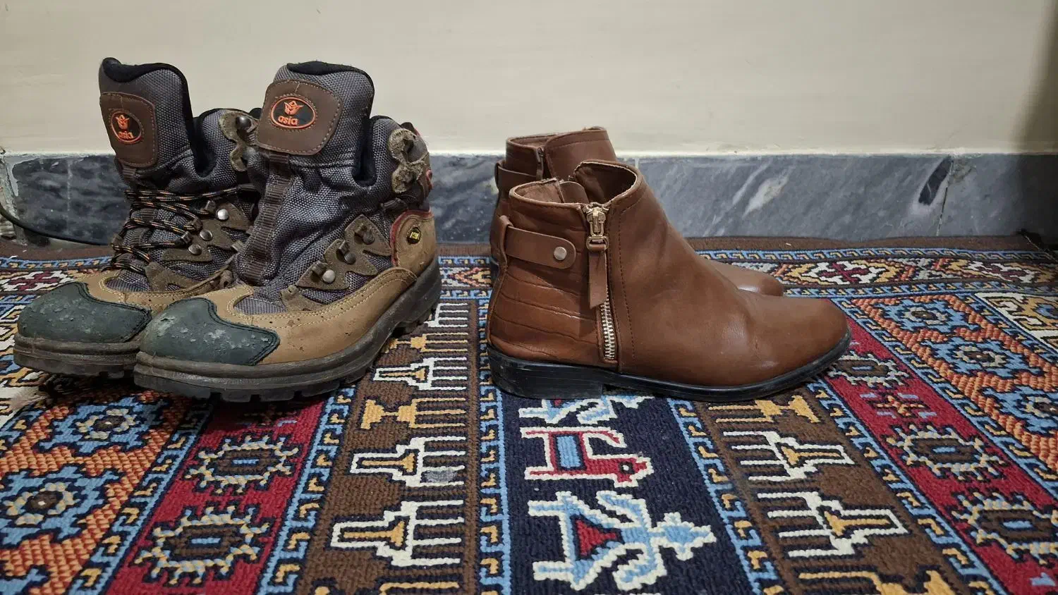 فروش دو کفش به دلیل عدم استفاده که سایز نیستن|کیف، کفش، کمربند|همدان, |دیوار